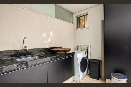 Apartamento à venda com 140m², 2 quartos e 2 vagasÁrea de Serviço