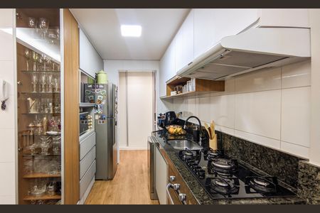 Apartamento à venda com 140m², 2 quartos e 2 vagasCozinha