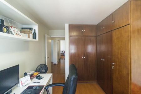 Apartamento à venda com 104m², 3 quartos e 1 vagaQuarto 2