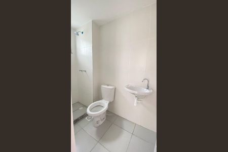 Apartamento à venda com 46m², 2 quartos e sem vaga Apartamento à venda com 46m², 2 quartos e sem vagaBanheiro