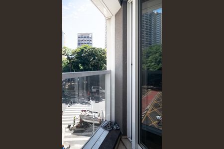 Studio para alugar com 22m², 0 quarto e sem vaga Studio para alugar com 22m², 0 quarto e sem vagaVaranda