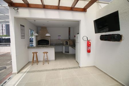 Apartamento para alugar com 44m², 2 quartos e 1 vagaÁrea comum - Churrasqueira