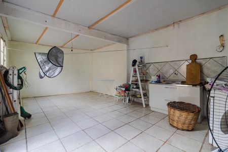 Casa à venda com 170m², 5 quartos e 2 vagas Casa à venda com 170m², 5 quartos e 2 vagasSegunda casa