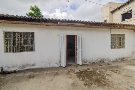 Casa à venda com 170m², 5 quartos e 2 vagas Casa à venda com 170m², 5 quartos e 2 vagasSegunda casa