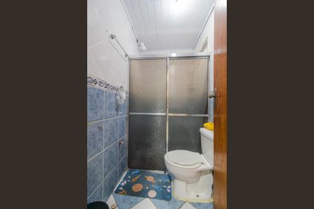 Casa à venda com 170m², 5 quartos e 2 vagas Casa à venda com 170m², 5 quartos e 2 vagasBanheiro