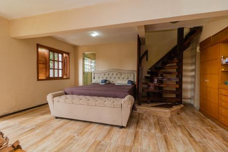 Casa à venda com 170m², 5 quartos e 2 vagas Casa à venda com 170m², 5 quartos e 2 vagasQuarto 5