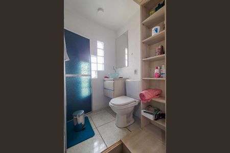 Casa à venda com 170m², 5 quartos e 2 vagas Casa à venda com 170m², 5 quartos e 2 vagasQuarto 3 - Suíte