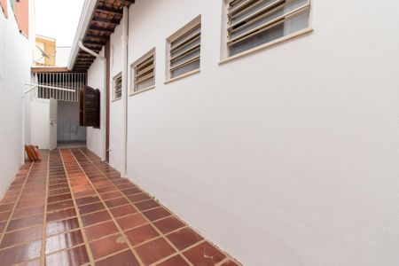 Casa para alugar com 180m², 4 quartos e 4 vagas Casa para alugar com 180m², 4 quartos e 4 vagasÁrea Externa