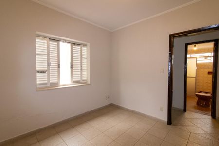 Casa para alugar com 180m², 4 quartos e 4 vagas Casa para alugar com 180m², 4 quartos e 4 vagasQuarto 2