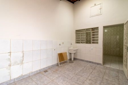 Casa para alugar com 180m², 4 quartos e 4 vagas Casa para alugar com 180m², 4 quartos e 4 vagasÁrea de Serviço