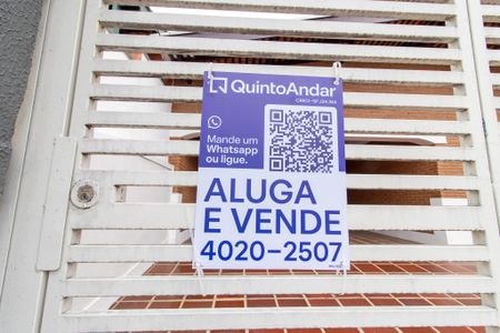 Casa para alugar com 180m², 4 quartos e 4 vagas Casa para alugar com 180m², 4 quartos e 4 vagasPlaca