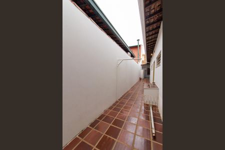 Casa para alugar com 180m², 4 quartos e 4 vagas Casa para alugar com 180m², 4 quartos e 4 vagasÁrea Externa