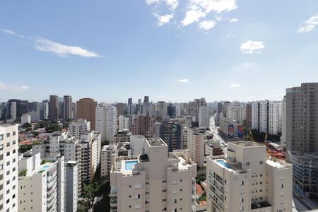 Apartamento à venda com 160m², 3 quartos e 2 vagasVista da varanda da suite 2