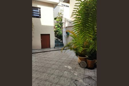 Casa à venda com 180m², 2 quartos e sem vaga