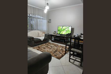Casa à venda com 180m², 2 quartos e sem vaga