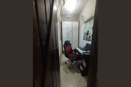 Casa à venda com 180m², 2 quartos e sem vaga