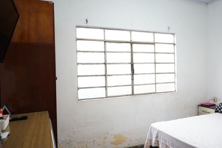 Casa à venda com 250m², 2 quartos e 4 vagasQuarto 1