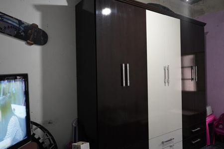 Casa à venda com 250m², 2 quartos e 4 vagasQuarto 2