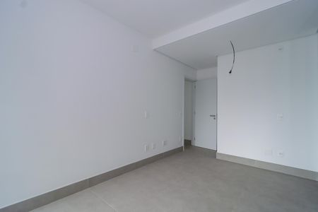 Apartamento à venda com 167m², 3 quartos e 2 vagas Apartamento à venda com 167m², 3 quartos e 2 vagasSuíte 1