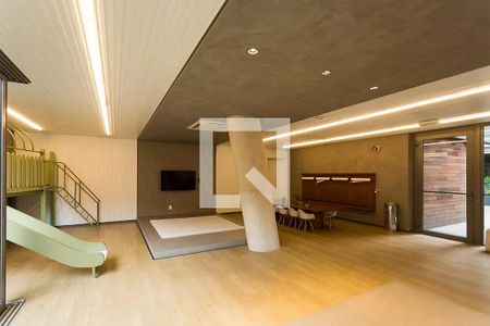 Apartamento à venda com 167m², 3 quartos e 2 vagas Apartamento à venda com 167m², 3 quartos e 2 vagasÁrea comum