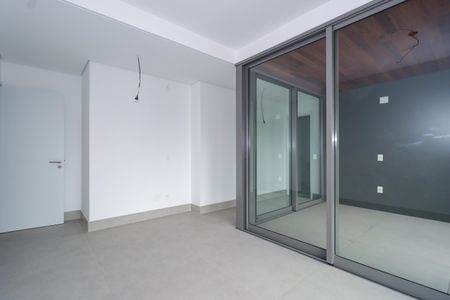 Apartamento à venda com 167m², 3 quartos e 2 vagas Apartamento à venda com 167m², 3 quartos e 2 vagasSuíte 1