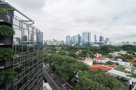 Apartamento à venda com 167m², 3 quartos e 2 vagas Apartamento à venda com 167m², 3 quartos e 2 vagasVista da Suíte 2