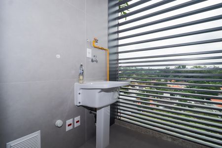 Apartamento à venda com 167m², 3 quartos e 2 vagas Apartamento à venda com 167m², 3 quartos e 2 vagasÁrea de Serviço