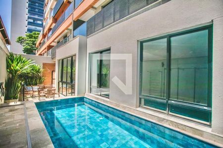 Apartamento à venda com 36m², 1 quarto e sem vagaÁrea comum - Piscina