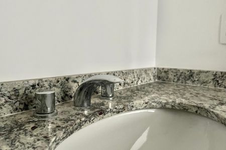 Apartamento à venda com 36m², 1 quarto e sem vagaBanheiro da Suíte