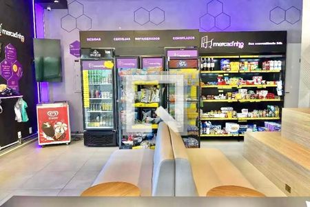 Studio à venda com 28m², 1 quarto e sem vaga Studio à venda com 28m², 1 quarto e sem vagaÁrea comum