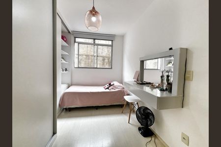 Apartamento à venda com 74m², 3 quartos e 1 vaga Apartamento à venda com 74m², 3 quartos e 1 vagaQuarto 2