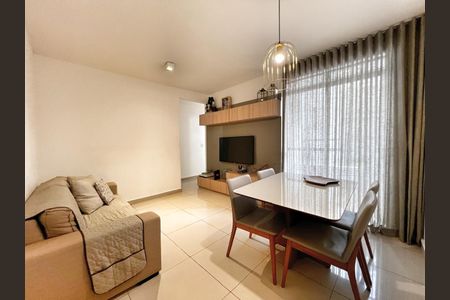 Apartamento à venda com 74m², 3 quartos e 1 vaga Apartamento à venda com 74m², 3 quartos e 1 vagaSala