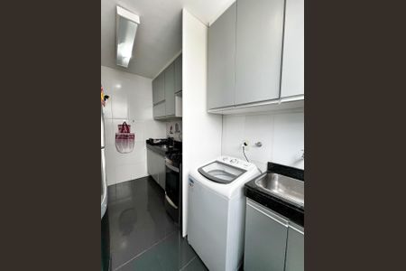 Apartamento à venda com 74m², 3 quartos e 1 vaga Apartamento à venda com 74m², 3 quartos e 1 vagaÁrea de Serviço