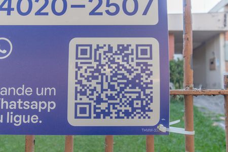 Casa à venda com 250m², 4 quartos e 2 vagas Casa à venda com 250m², 4 quartos e 2 vagasPlaca