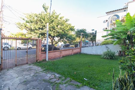 Casa à venda com 250m², 4 quartos e 2 vagas Casa à venda com 250m², 4 quartos e 2 vagasJardim