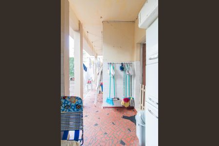 Casa à venda com 250m², 4 quartos e 2 vagas Casa à venda com 250m², 4 quartos e 2 vagasÁrea de Serviço