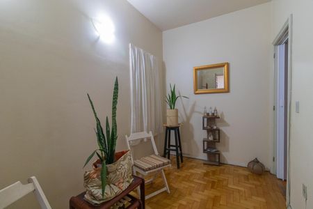 Casa à venda com 250m², 4 quartos e 2 vagas Casa à venda com 250m², 4 quartos e 2 vagasHall de entrada