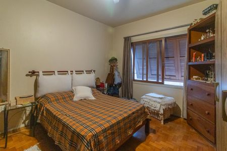 Casa à venda com 250m², 4 quartos e 2 vagas Casa à venda com 250m², 4 quartos e 2 vagasQuarto 1