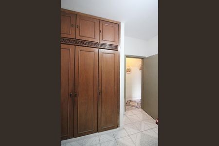 Casa à venda com 310m², 2 quartos e 3 vagasQuarto 1