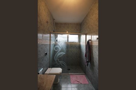 Casa à venda com 310m², 2 quartos e 3 vagasBanheiro Social