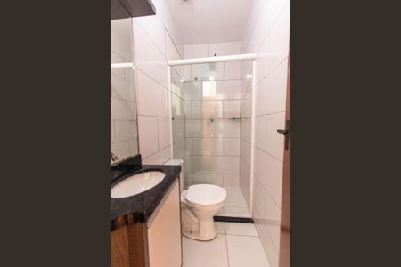 Casa para alugar com 62m², 3 quartos e 2 vagas Casa para alugar com 62m², 3 quartos e 2 vagasBanheiro Social