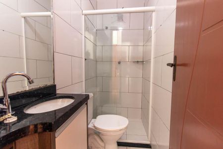 Casa para alugar com 62m², 3 quartos e 2 vagas Casa para alugar com 62m², 3 quartos e 2 vagasBanheiro Social