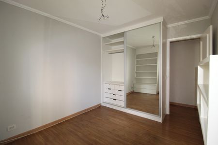 Apartamento à venda com 129m², 3 quartos e 2 vagasQuarto 2