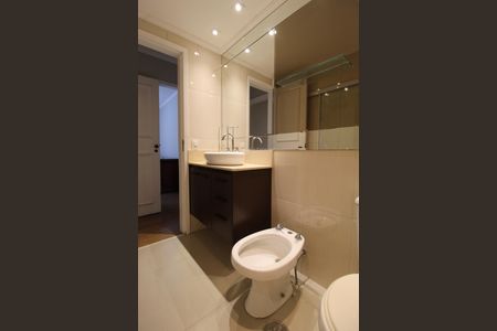 Apartamento à venda com 129m², 3 quartos e 2 vagasBanheiro Social