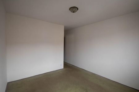 Casa à venda com 140m², 3 quartos e 3 vagasSuíte