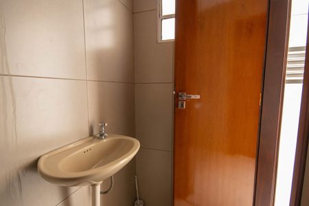 Casa à venda com 140m², 3 quartos e 3 vagasBanheiro de Serviço