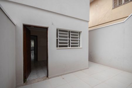 Casa à venda com 140m², 3 quartos e 3 vagasQuintal