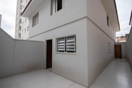 Casa à venda com 140m², 3 quartos e 3 vagasQuintal