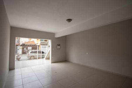 Casa à venda com 140m², 3 quartos e 3 vagasGaragem
