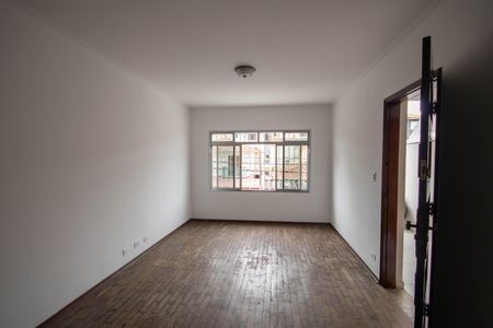 Casa à venda com 140m², 3 quartos e 3 vagasSala